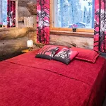 Spectacular Rural Log House With 2 Saunas Next To A Beautiful