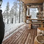 Spectacular Rural Log House With 2 Saunas Next To A Beautiful * Kuusamo
