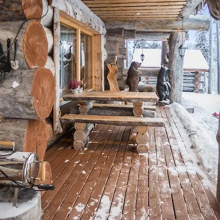 Ferienhaus Spectacular Rural Log House With 2 Saunas Next To A Beautiful *