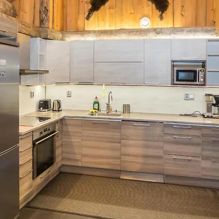 Spectacular Rural Log House With 2 Saunas Next To A Beautiful * 库萨莫