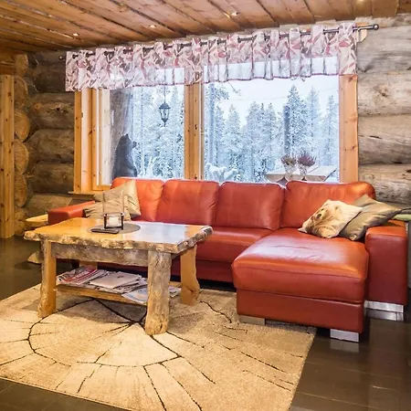 Spectacular Rural Log House With 2 Saunas Next To A Beautiful Casa de Férias