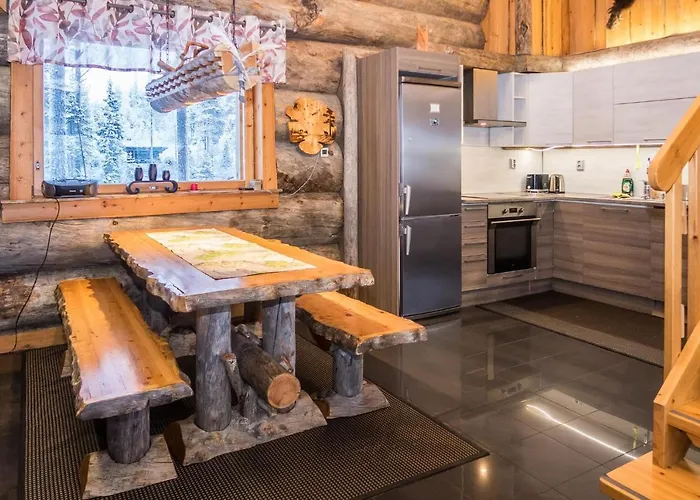 Spectacular Rural Log House With 2 Saunas Next To A Beautiful 度假居 库萨莫