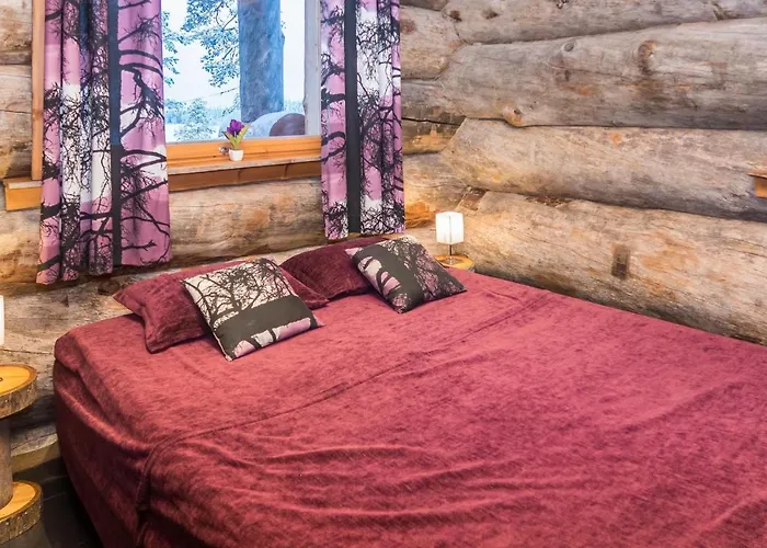 Spectacular Rural Log House With 2 Saunas Next To A Beautiful * 库萨莫